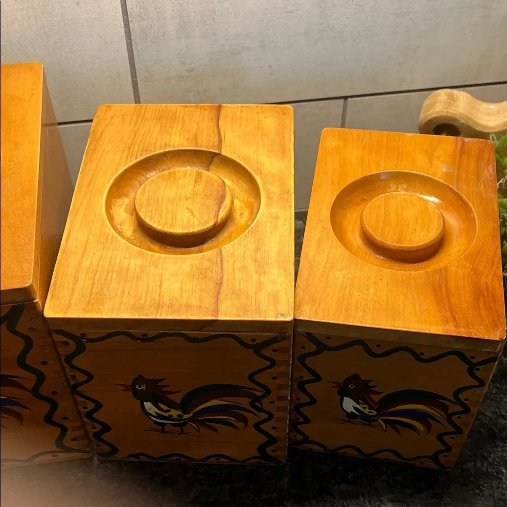Woodpecker Woodware  painted Set of Rooster Design Wood Canisters. ADORABLE
